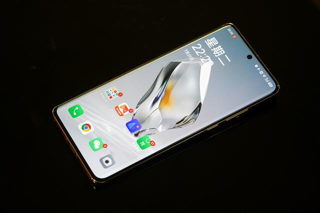 kaiyun网站：一加12全面测评：从性能到拍照宝妈最爱！(图8)