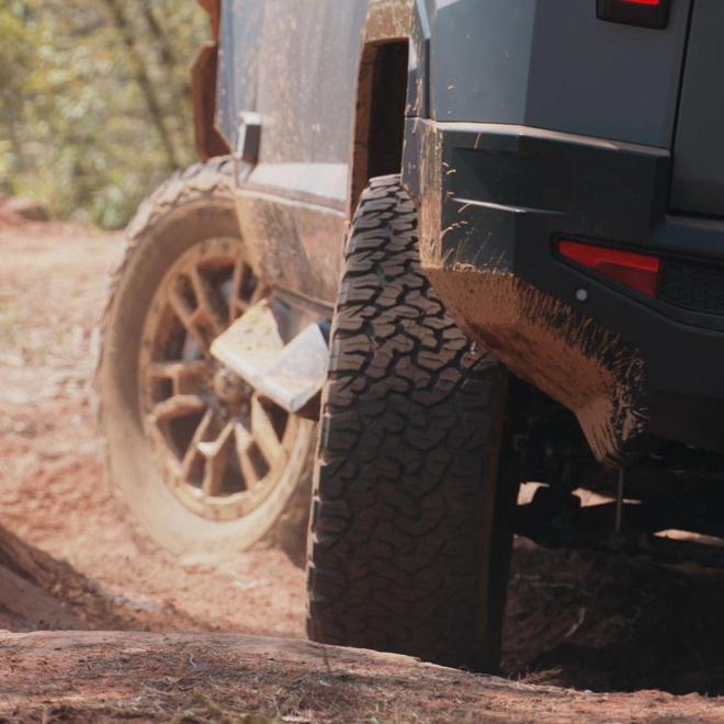 军车风范千匹马力“车圈霸王”猛士917详解购车指南请收好(图16)