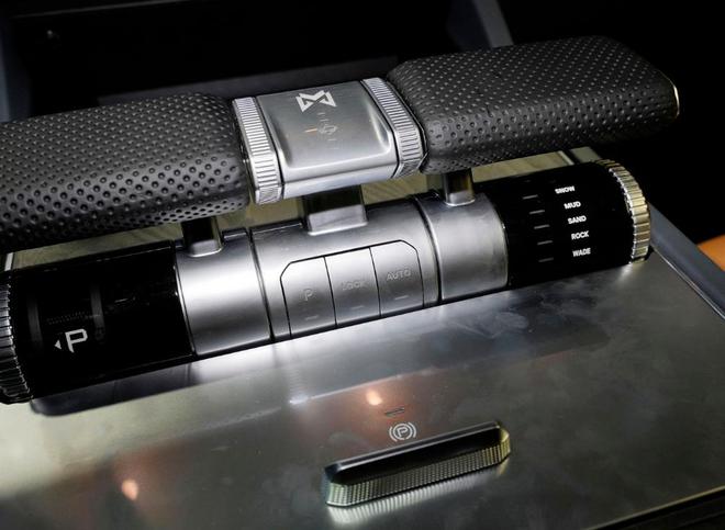 军车风范千匹马力“车圈霸王”猛士917详解购车指南请收好(图18)