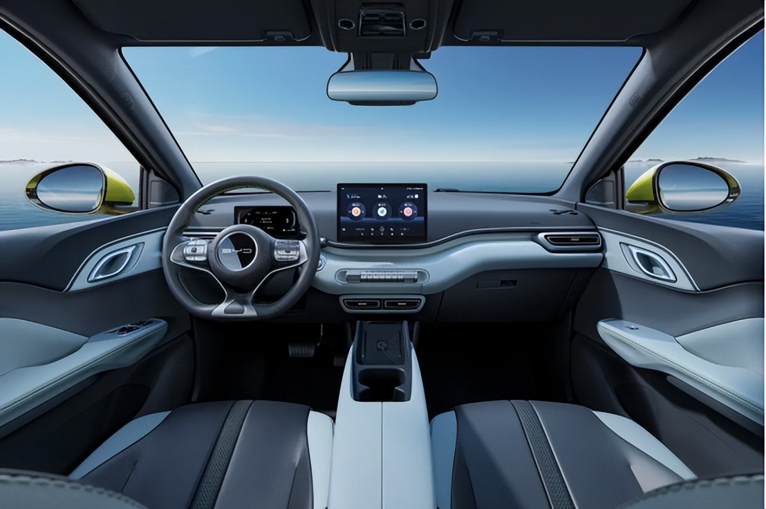 吉利几何E萤火虫2024款与比亚迪海鸥对比评测(图5)