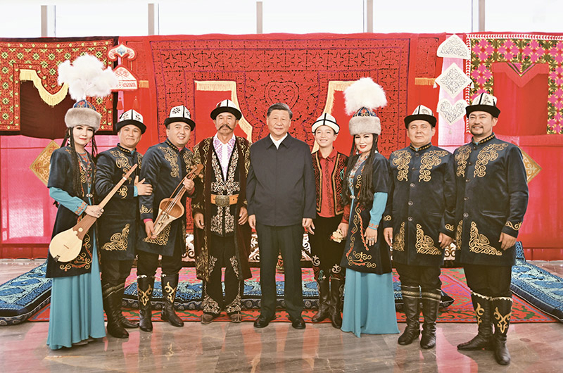 在文艺工作座谈会上的讲话(图8)