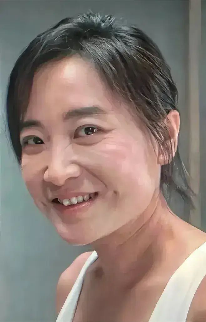kaiyun：贾玲近照曝光“复胖”严重真实处境很尴尬！(图1)