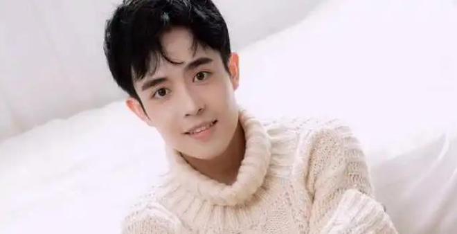 演员星星在缅北照片公开：眼神空洞表情恐惧蜷缩着身子精神差(图10)