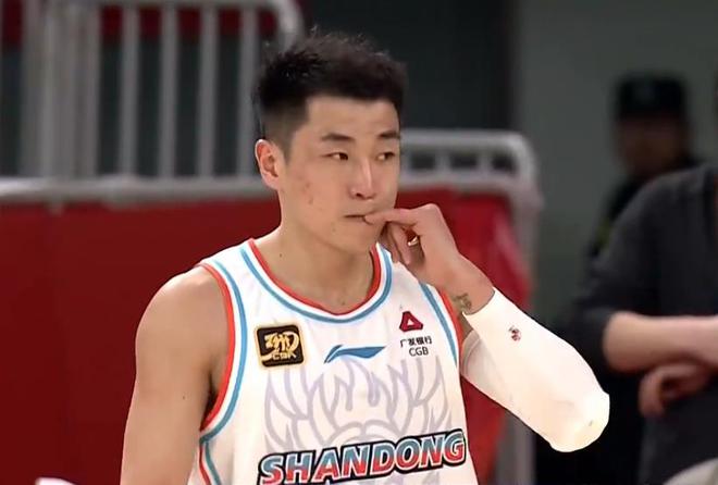 山东男篮18分不敌山西遭赛季首场大败克里斯缺席影响巨大(图2)