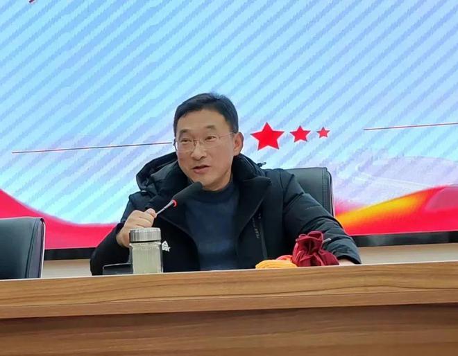 灵蛇昂首迎新岁春光满园启华章光山七中举行春季校本培训活动(图9)