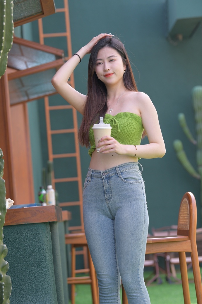 kaiyun入口：好大⋯用力⋯深一点公(图1)