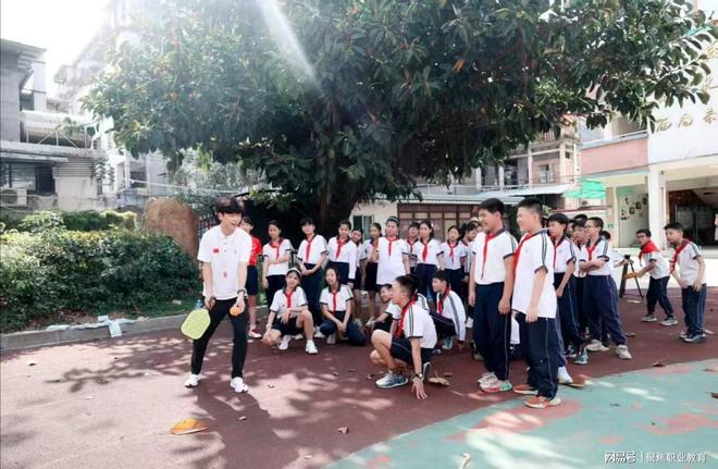 kaiyun：挥拍击毒护成长匹克强身迎全运(图6)