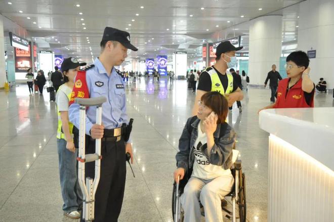 【一线传真】三向发力！杭州东站派出所“减负计划”全面铺开(图6)