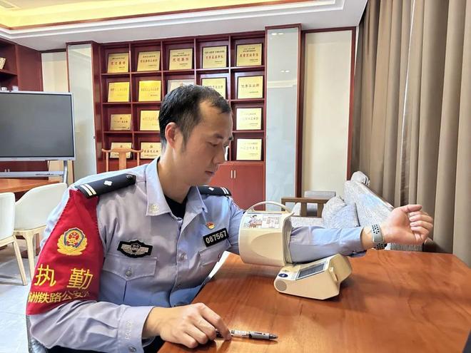 【一线传真】三向发力！杭州东站派出所“减负计划”全面铺开(图12)