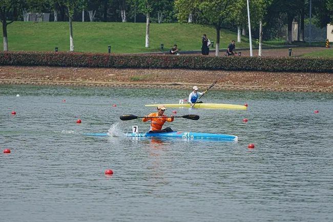 在狮子关水上基地集训的湖北队摘得4金2银1铜锁定全运会资格！(图2)