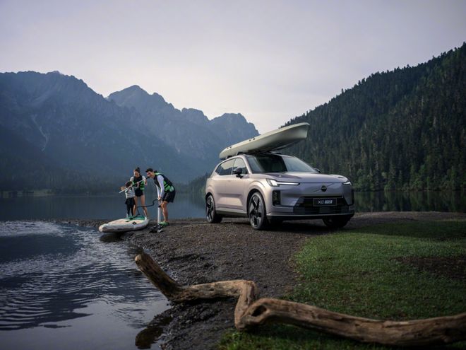 2699万起售！沃尔沃XC70上市即“王炸”豪华混动市场格局一夜生变(图3)