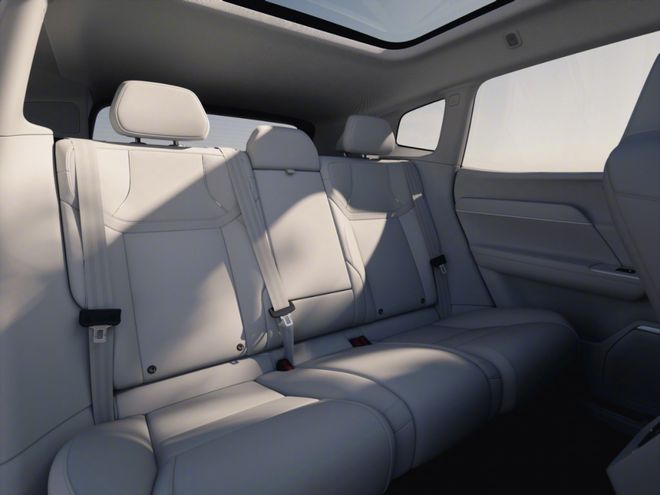 2699万起售！沃尔沃XC70上市即“王炸”豪华混动市场格局一夜生变(图7)